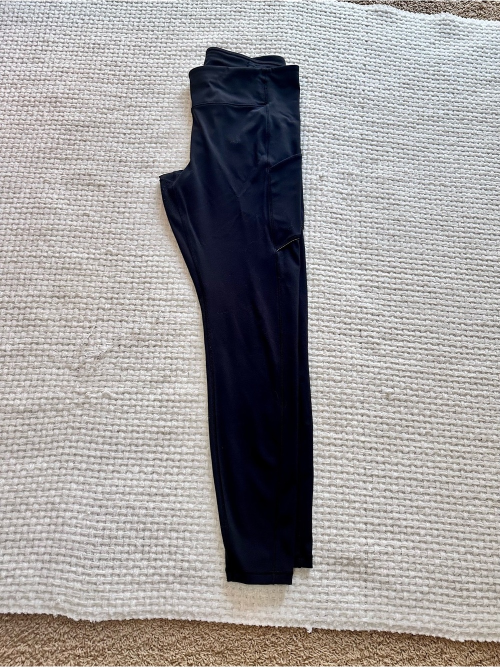 lululemon athletica Black Performance Leggings with Hidden Pocket - Picture 3 of 7